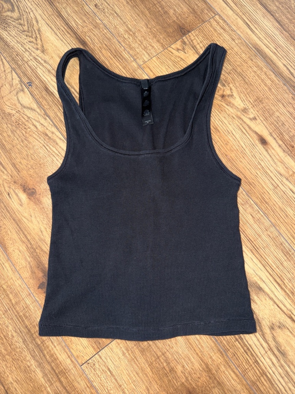 Skims Women’s Black Ribbed Tank Top